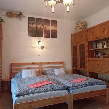 Appartamenti Delle Vacanze Keszthely Exterior foto